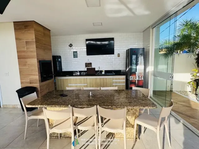 Imagem 3: Imóvel para Venda Tem 252 Metros Quadrados com 5 Quartos em Barra do Jacuípe
