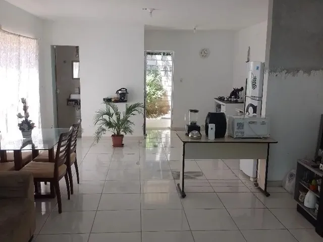 Imagem 12: Casa com 2 Quartos em Condomínio Fechado