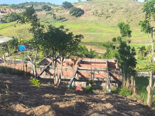 Imagem: Casa com Terreno no Sarandi
