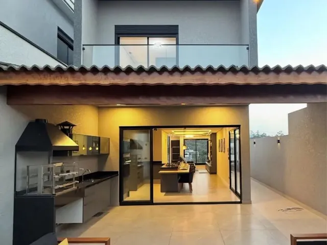 Imagem: Casa em Buraquinho - Rua Jorge Carneiro