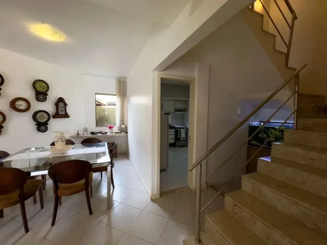 Imagem 5: Imóvel para Venda com 321 Metros Quadrados com 4 Quartos em Centro - Lauro de Freitas