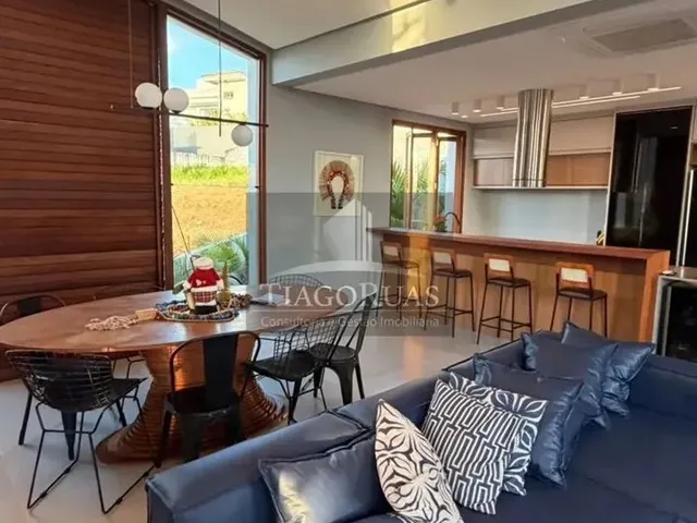 Imagem 1: Casa de Luxo em Alphaville Litoral Norte 2 - 5 Quartos, 5 Suítes, 500M² - Porteira