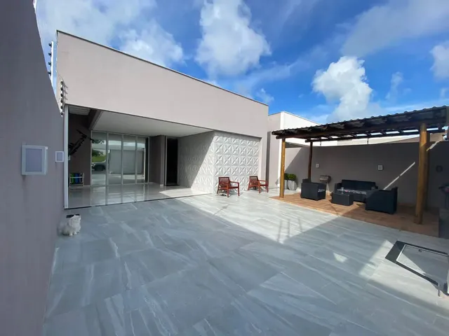 Imagem 1: Casa com Piscina para Venda Tem 134M2 com 3 Quartos em Praia do Frânces - Marechal