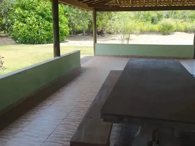 Imagem 2: Belíssima Chácara À Venda com 5.000 M², Área Verde, 3 Quartos e Conforto E
