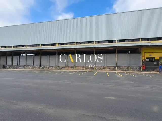 Imagem 5: Galpão com 4400M² Próximo À Av. Geraldo Rocha com 12 Docas