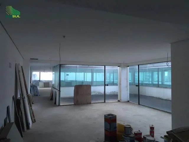 Imagem 13: Salão À Venda, 500M², com 8 Vagas Cobertas e Terraço, no Vila da Serra, Nova Lima/Mg