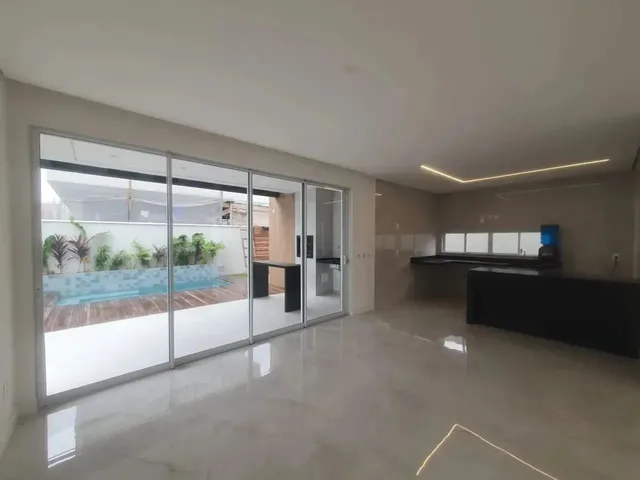 Imagem 12: Casa Pronta para Morar | 4 Suítes | Piscina | Acabamento Premium