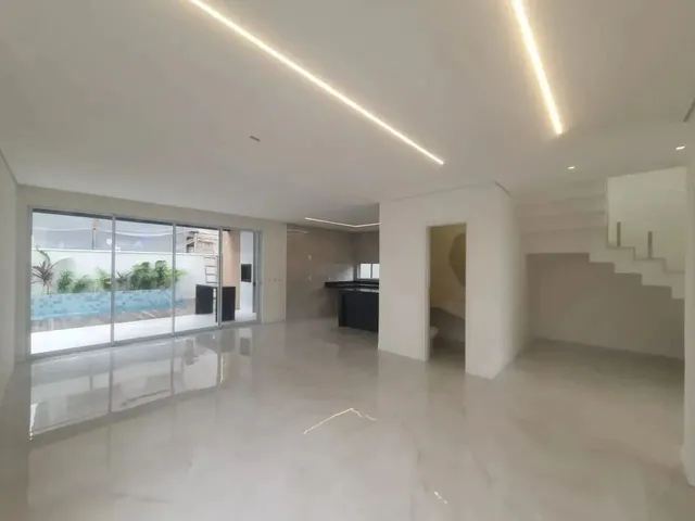 Imagem 7: Casa Pronta para Morar | 4 Suítes | Piscina | Acabamento Premium