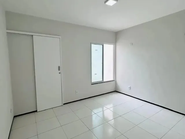 Imagem 10: Lindas Casas com 2 Ou 3 Quartos no Maracanaú, Próximo Ao Cotar, 200 Metros da Ce 065!
