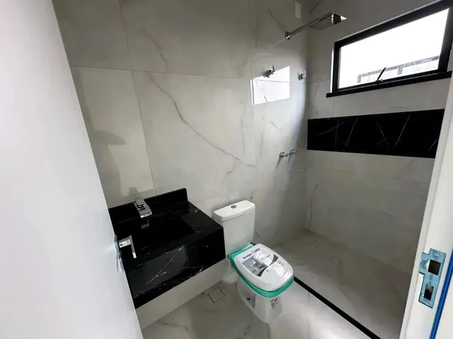 Imagem 14: Casa Plana no Terras 1, 175M² 03 Suítes, Piscina com Cascata e Prainha! Cód. 8U4N3E