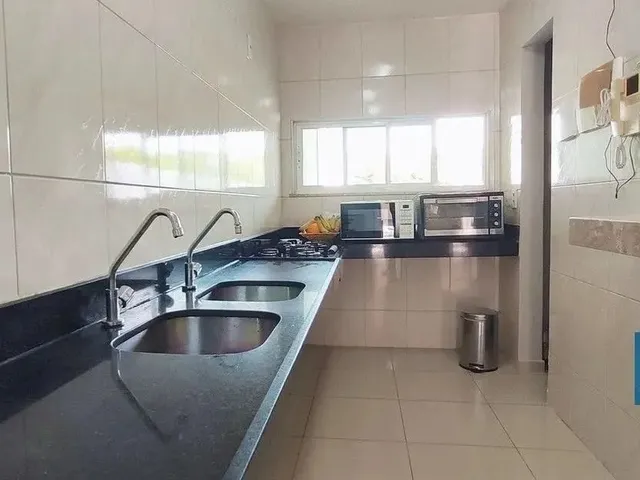 Imagem 13: Casa Duplex Solta com Amplo Terreno, Frente para Praça na Região Central do Eusébio