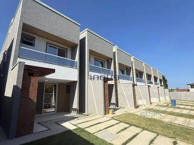 Imagem: Casa com 3 Dormitórios À Venda por R$