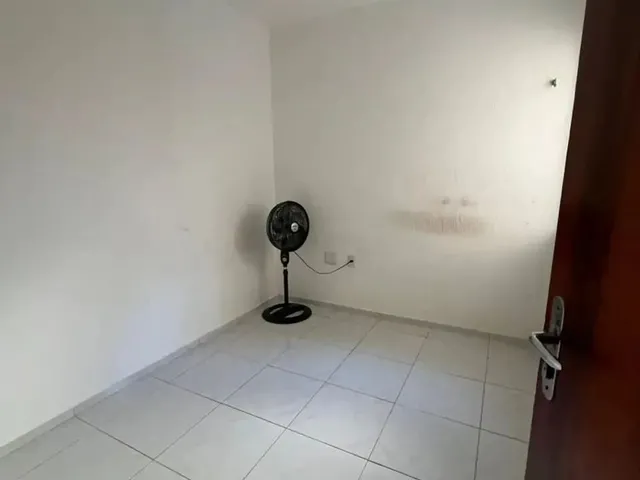 Imagem 4: Repasse Imperdível: 02 Suítes e Muito Espaço no Barrocão Confira!
