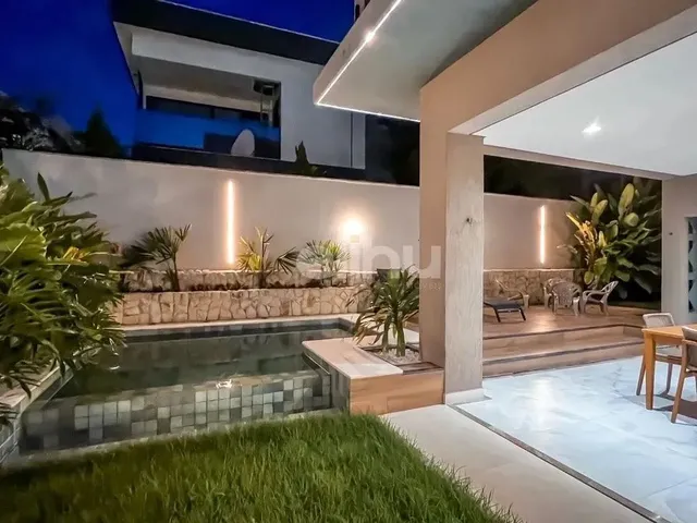 Imagem 15: Casa 356M² À Venda - Frente Praça no Alphaville Ceará 2