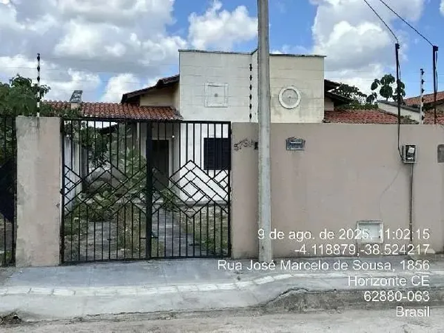 Imagem: A casa possui 2 Dormitórios, 1 Banheiro, 132m² de Área,