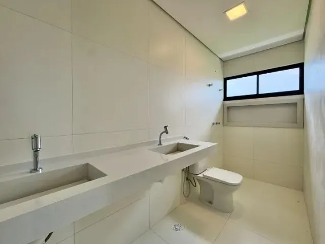 Imagem 4: Casa Terras Alphaville, de Esquina, 4 Suítes, Eusébio