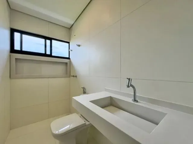 Imagem 6: Casa Terras Alphaville, de Esquina, 4 Suítes, Eusébio