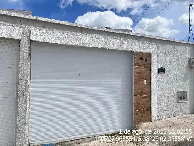 Imagem: A casa possui 2 Dormitórios, 1 Banheiro, 1 Vaga na