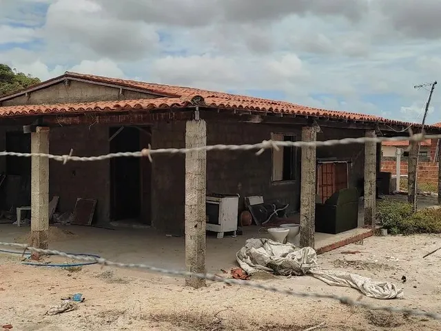 Imagem: Vendo Uma Casa Entre Aquraz e Pindoretama