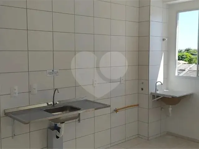 Imagem 14: Apartamento com 2 Quartos À Venda em Tamatanduba - Ce