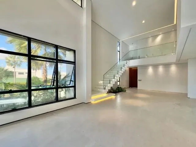 Imagem 7: Casa de Esquina na Cidade Alpha, 4 Suítes, Eusébio