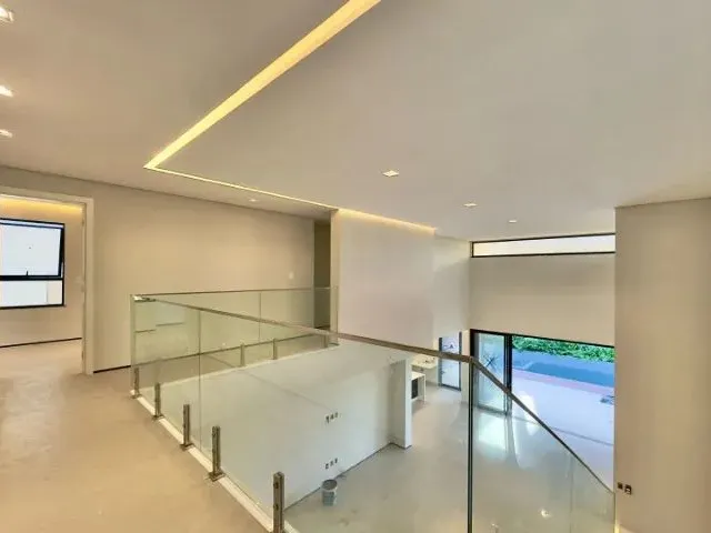 Imagem 13: Casa de Esquina na Cidade Alpha, 4 Suítes, Eusébio