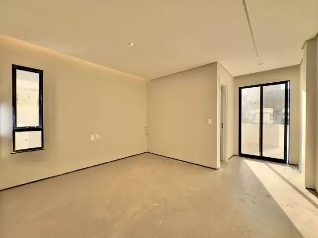 Imagem 3: Casa de Esquina na Cidade Alpha, 4 Suítes, Eusébio