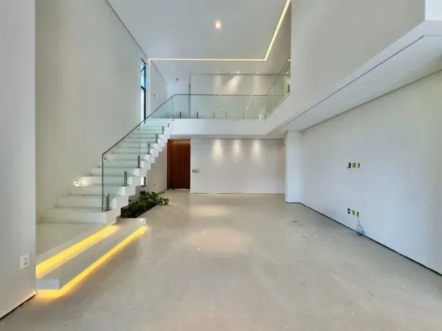 Imagem 10: Casa de Esquina na Cidade Alpha, 4 Suítes, Eusébio