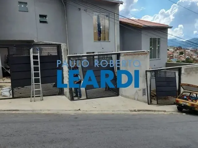 Imagem: Sobrado - Estância São José - Mg