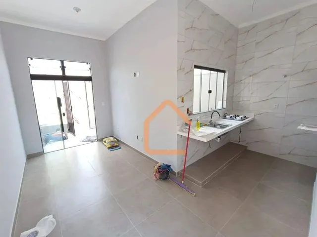 Imagem: Casa com 3 Dormitórios À Venda, 66 M²