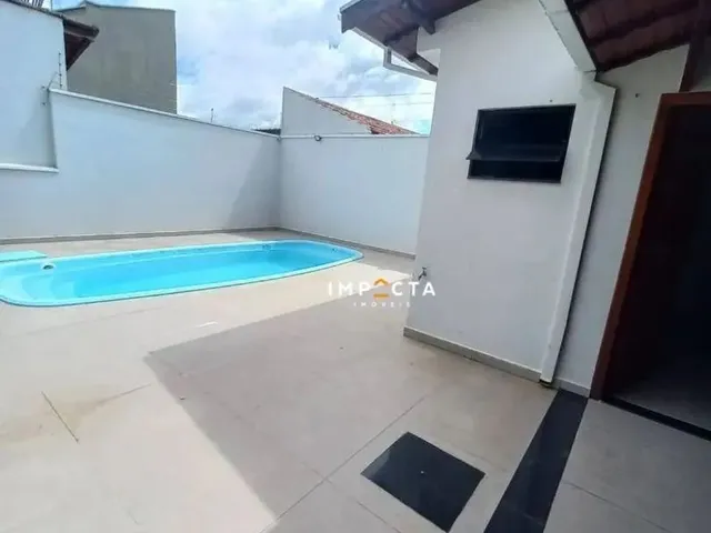Imagem: Casa com 4 Dormitórios À Venda, 165 M²