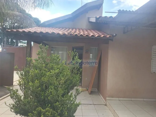 Imagem: Casa com 2 Quartos para Alugar, 90 M² por