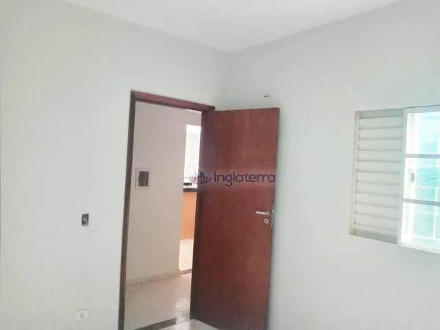 Imagem 2: Casa com 2 Quartos para Alugar, 90 M² por R$ 1.400/Mês - Santos Dumont - Londrina/Pr