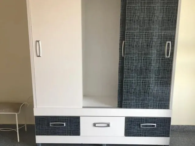 Imagem 4: Alugo Quarto/Suíte Mobiliados. Ambiente Predominantemente Masculino