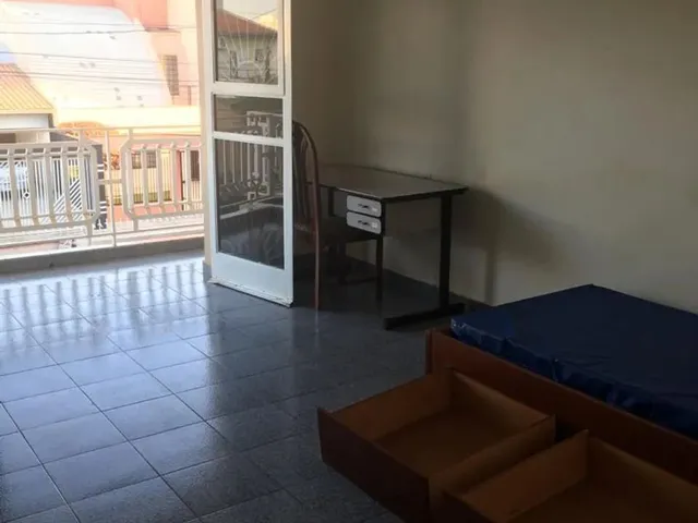 Imagem 5: Alugo Quarto/Suíte Mobiliados. Ambiente Predominantemente Masculino