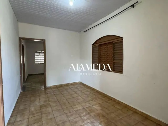 Imagem 14: Casa com 3 Quartos para Alugar, 80 M² por R$ 1.250/Mês - Leonor - Londrina/Pr