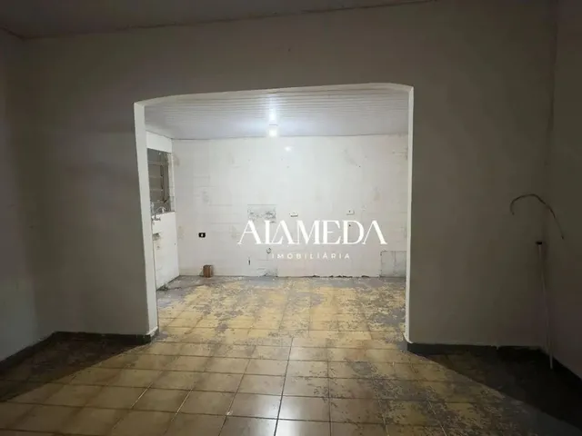 Imagem 11: Casa com 3 Quartos para Alugar, 80 M² por R$ 1.250/Mês - Leonor - Londrina/Pr