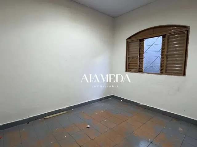 Imagem 13: Casa com 3 Quartos para Alugar, 80 M² por R$ 1.250/Mês - Leonor - Londrina/Pr