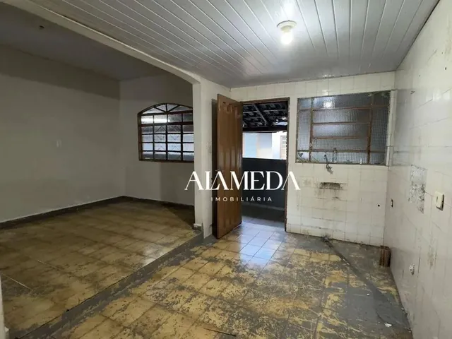 Imagem 16: Casa com 3 Quartos para Alugar, 80 M² por R$ 1.250/Mês - Leonor - Londrina/Pr