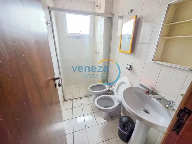 Imagem 13: Apartamento com 3 Quartos para Alugar por R$ 1400.00, 90.00 M2 - Centro - Londrina/Pr