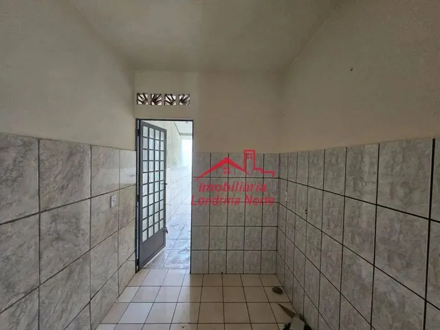 Imagem 9: Casa com 2 Dormitórios para Alugar, 50 M² por R$ 900,00/Mês - Estados - Londrina/Pr
