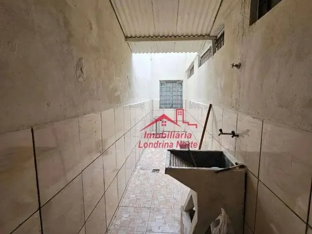 Imagem 3: Casa com 2 Dormitórios para Alugar, 50 M² por R$ 900,00/Mês - Estados - Londrina/Pr