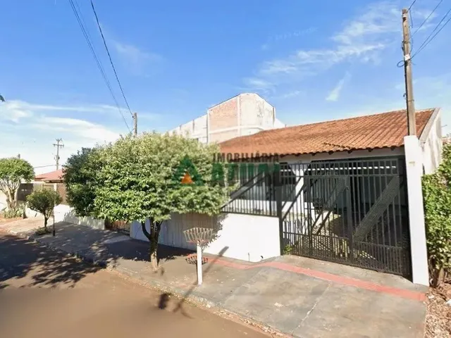 Imagem 1: Casa Residencial com 3 Quartos Sendo Uma Suíte Localizada na Zona Norte de Londrina/Pr