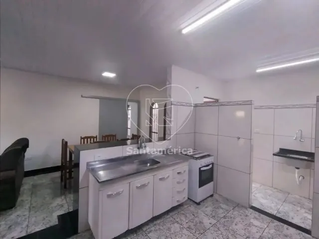 Imagem 8: Casa para Alugar Próximo Ao Aeroporto de Londrina com 2 Quartos na Região Leste, Jardim