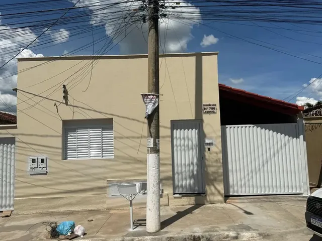 Imagem: Alugo Casa no Centro de Trindade Whatsapp