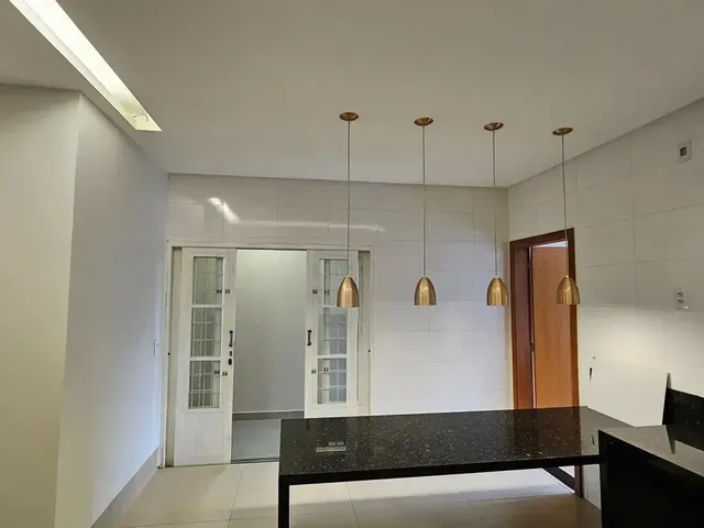 Imagem 14: Imóvel para Aluguel Tem 35 Metros Quadrados com 1 Quarto em Setor Campinas - Goiânia