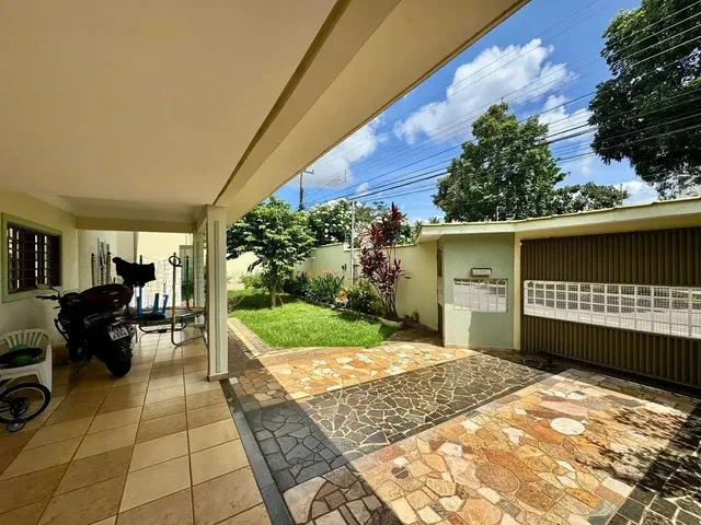 Imagem: Aluguel Sobrado 5 Quartos 5 Vagas - Setor