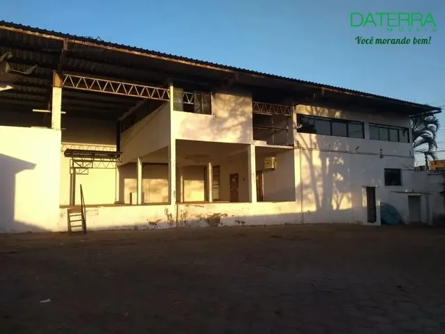 Imagem: A casa possui 1 Dormitório, 1 Banheiro, 5 Vagas na