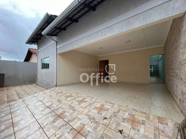 Imagem 1: Casa com 3 Dormitórios para Alugar, 220 M² por R$ 4.000/Mês - Alvorada - Anápolis/Go