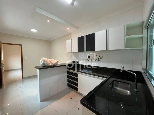 Imagem 5: Casa com 3 Dormitórios para Alugar, 220 M² por R$ 4.000/Mês - Alvorada - Anápolis/Go